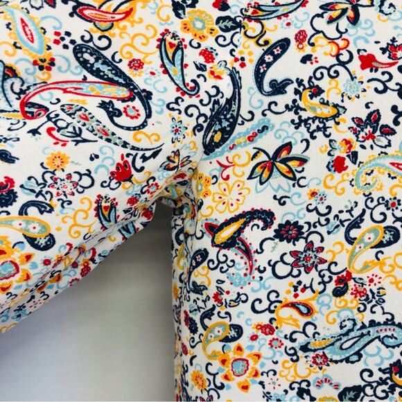 Collective Concepts Floral Print Popover Top - Picture 6 of 16